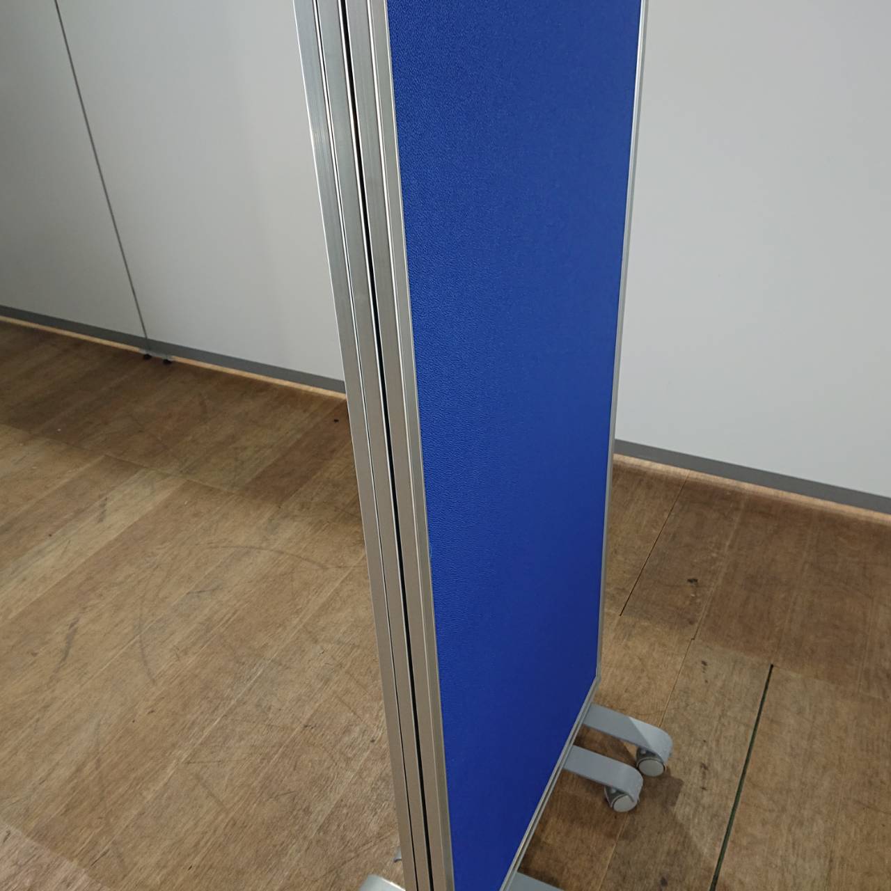 折りたたみ パーテーション 病院 待合室 整骨院 仕切り 会議 W1800 D380 H1810 中古