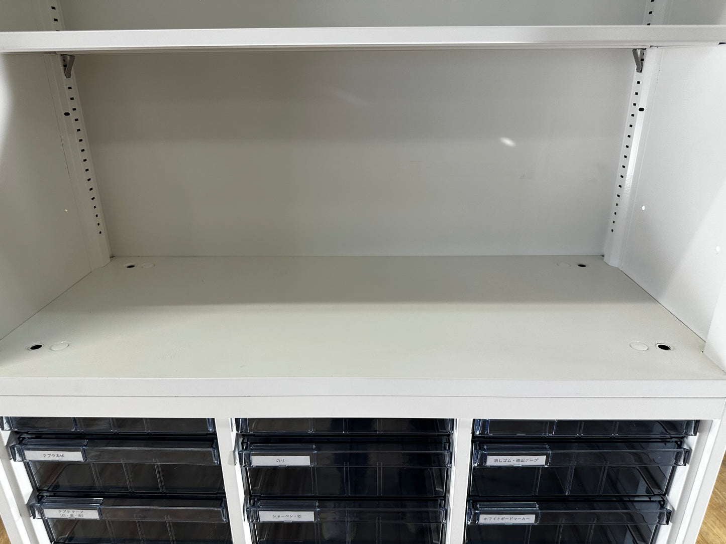 中古|オカムラ 上下書庫セット オープン A4トレー クリアケース ホワイト900 400 2018年製