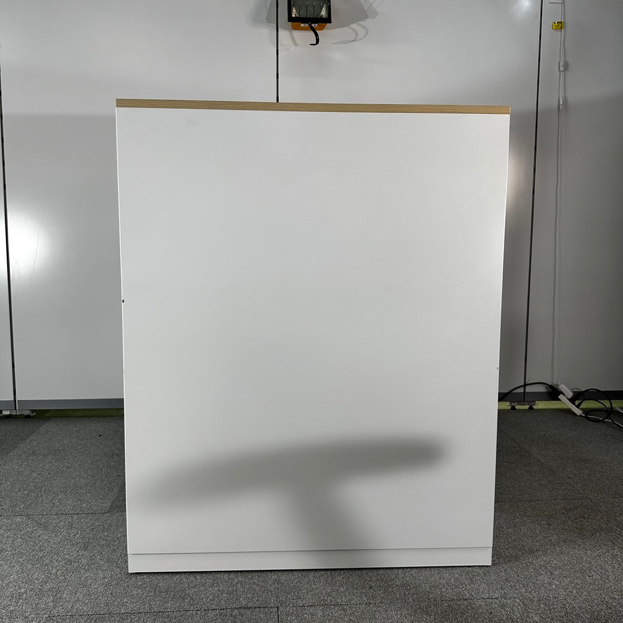 ウチダ/内田洋行 スチール書庫 ローキャビネット 両開き 鍵なし 天板ナチュラル 900 x 450 x1120 中古
