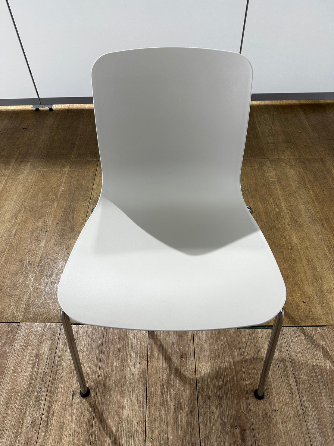 【送料無料】vitra ヴィトラ ミーティングチェア ホワイト halシリーズ 会議椅子 2018年 中古