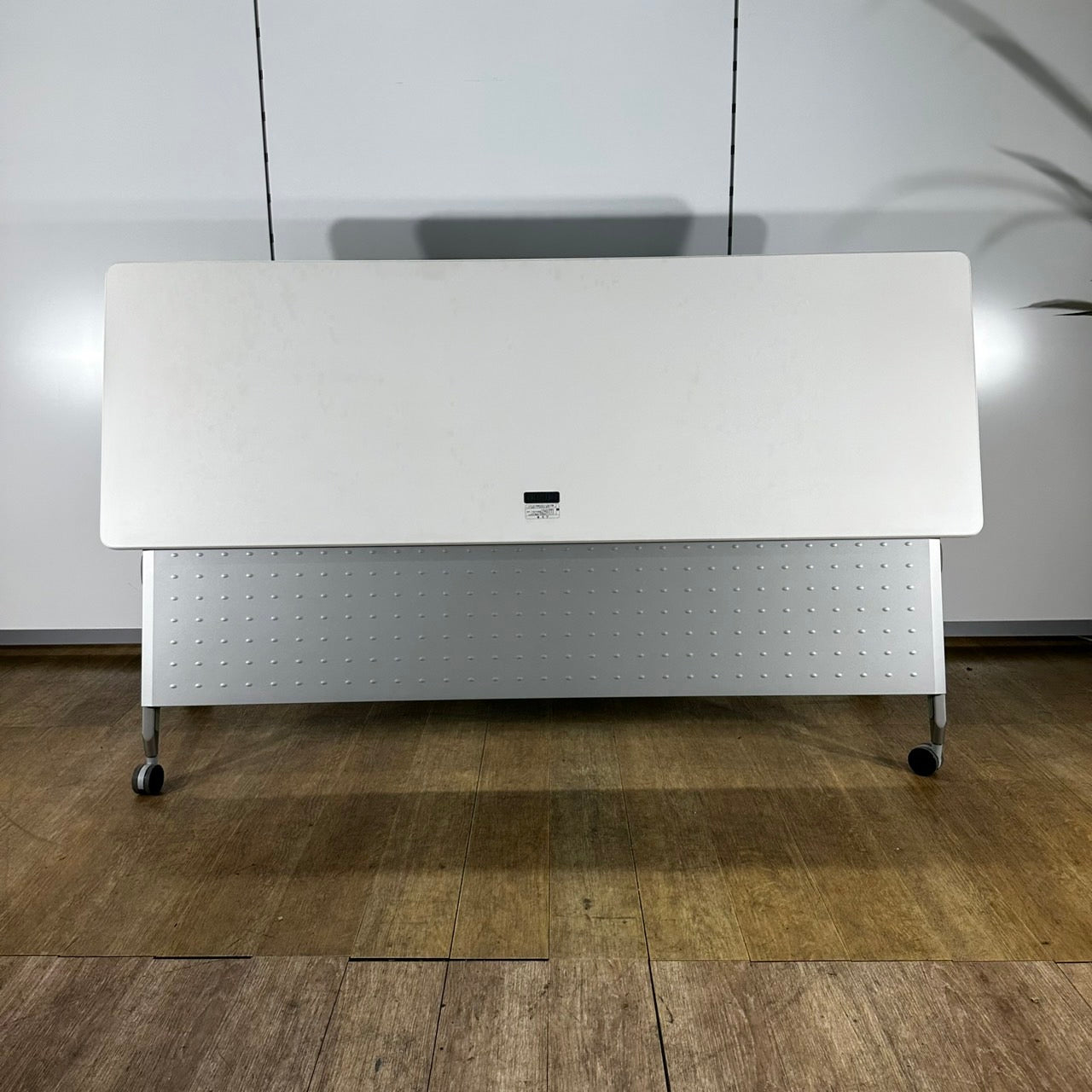 ウチダ 内田洋行 並行スタックテーブル SH型 W1800 電源コンセント付き 2017年製 中古 ①