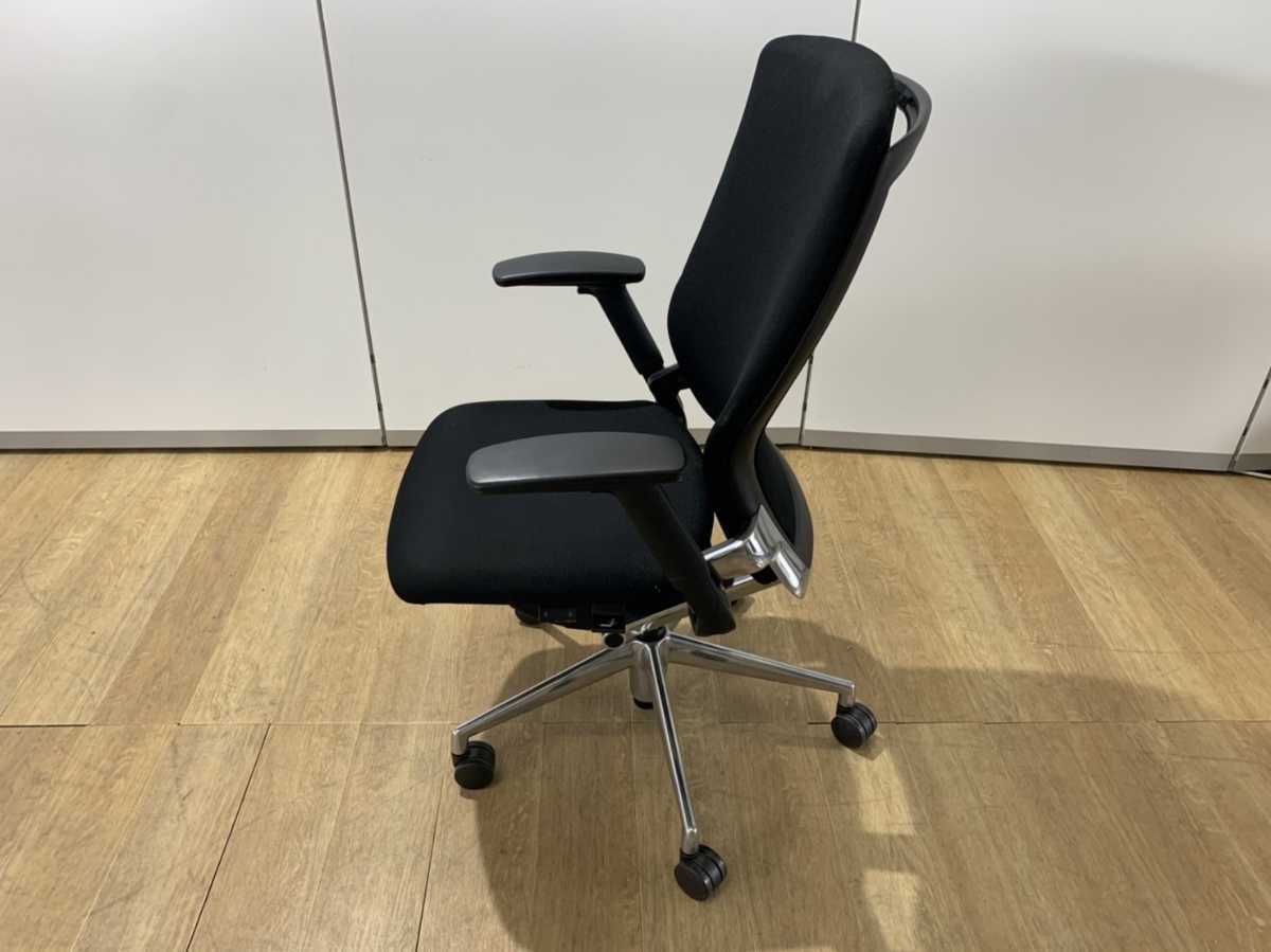 【送料無料】ウチダ 事務椅子 パルスチェア 肘付き 可動式 PA-300D 日本製 中古