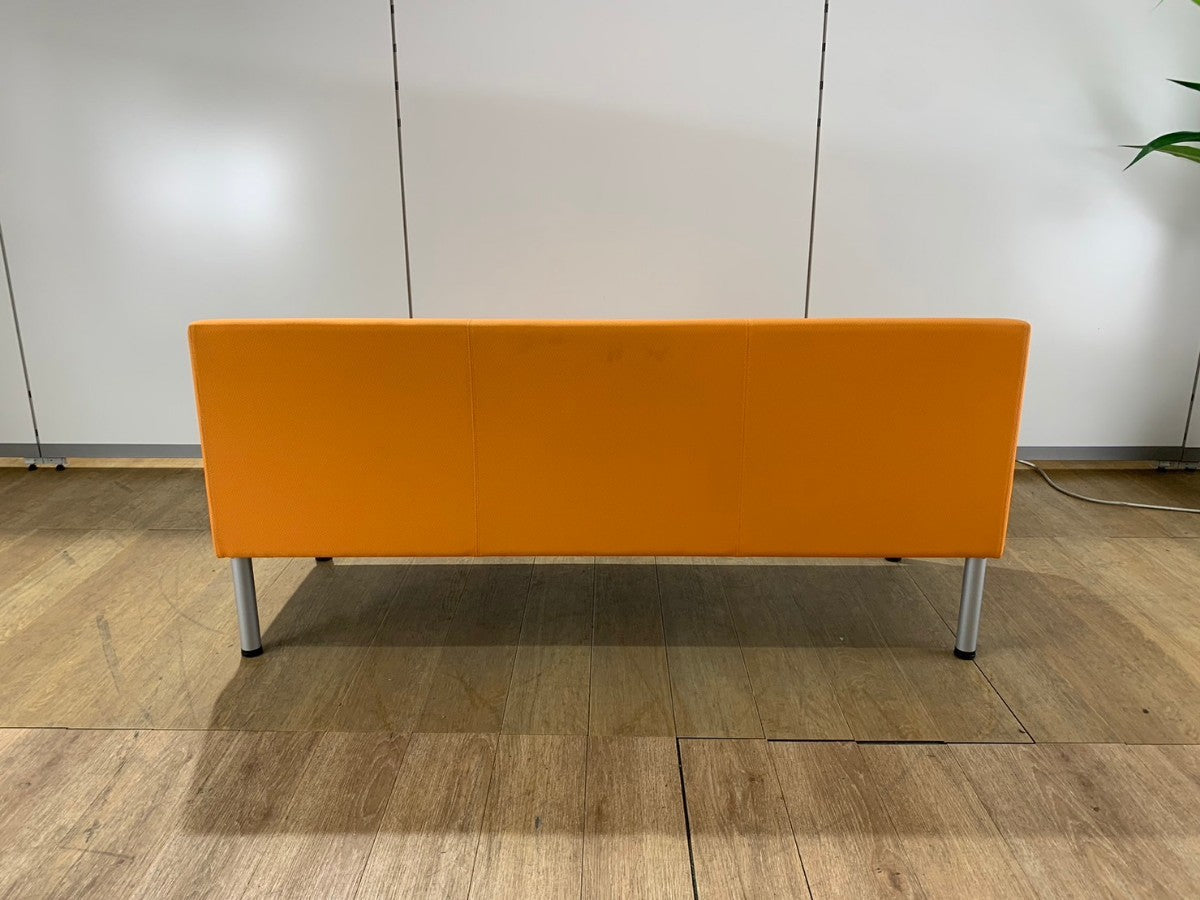 中古|コクヨ ソファ 3人掛け カフェ ダイニング 待合 応接 520シリーズ オレンジ