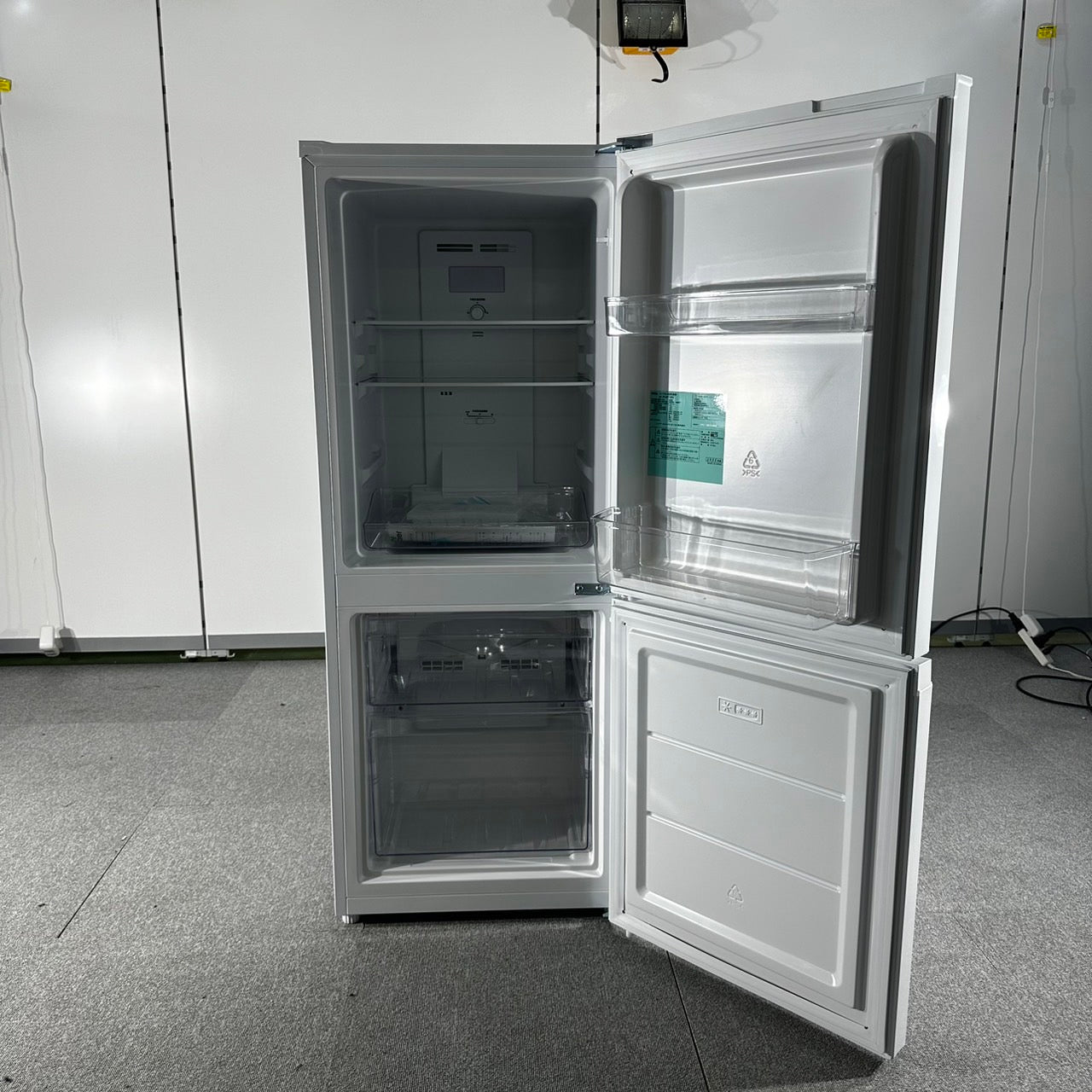 美品 ハイアール 冷凍冷蔵庫 1人暮らし 右開き 140L ノンフロン JR-NF140M 2022年製 中古