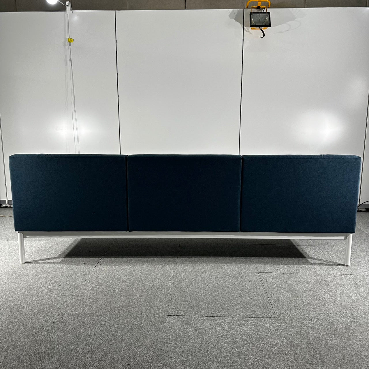 コクヨ 3人掛け ソファ 受付 待合室 病院  W2100 2020年製 ネイビー 中古