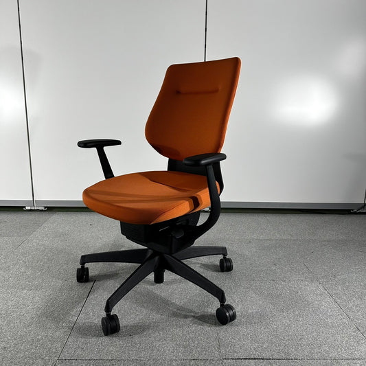 【送料無料】コクヨ ing イングチェア バーチカルタイプ 固定肘 事務椅子 2020年製 オレンジ 中古
