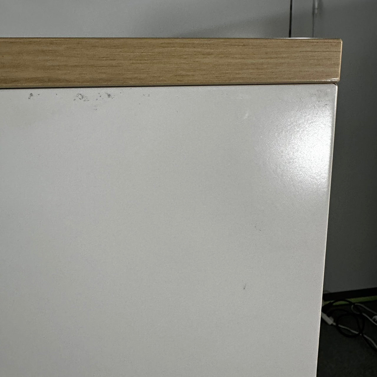 ウチダ/内田洋行 スチール書庫 ローキャビネット 両開き 鍵なし 天板ナチュラル 900 x 450 x1120 中古