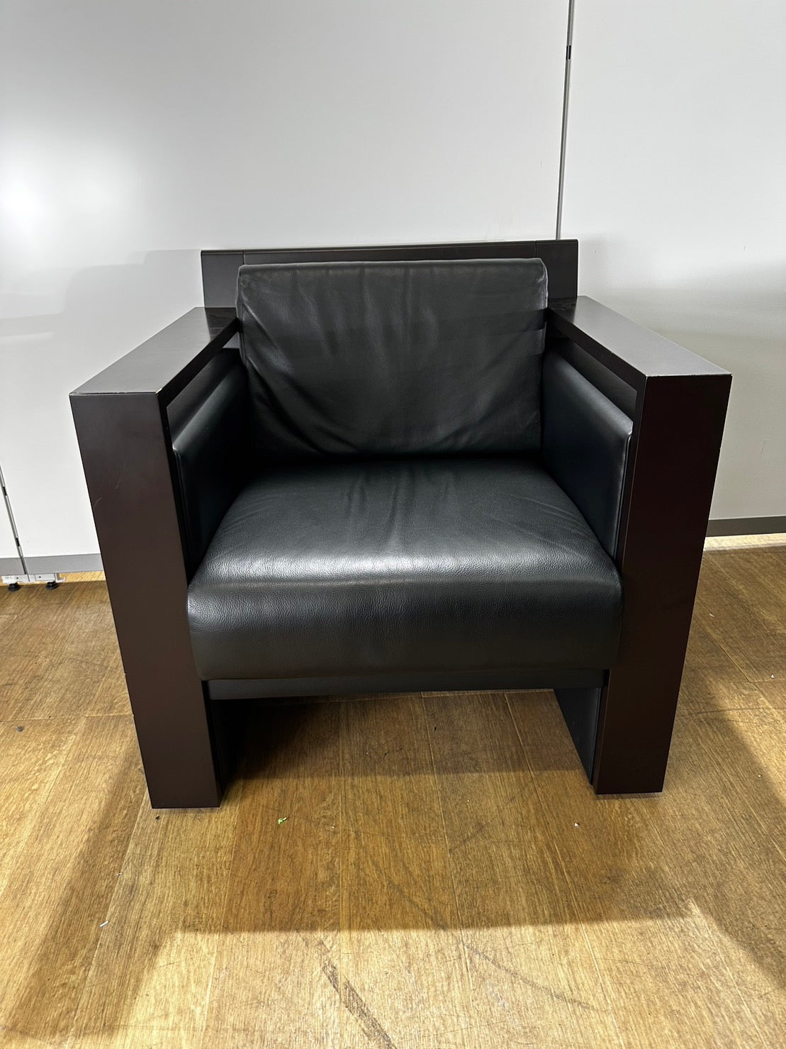 中古｜イトーキ 応接セット 応接室 応接家具 役員室 応接ソファ × 4 センターテーブル × 1