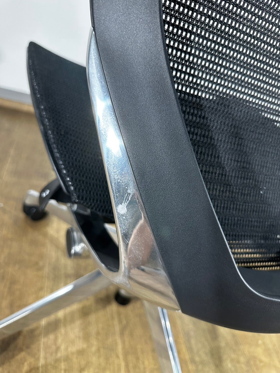 【送料無料】オカムラ バロン 肘なし  ハイバック ブラック 2018年製 オフィスチェア 中古