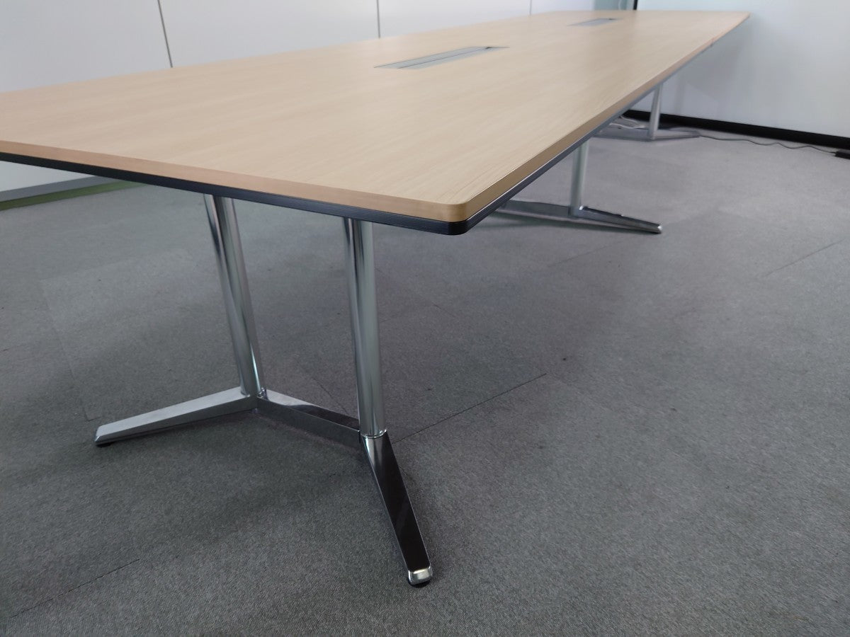 中古｜オカムラ ラティオ2 会議テーブル 2018年製 W4000 D1200 H720 打合せテーブル