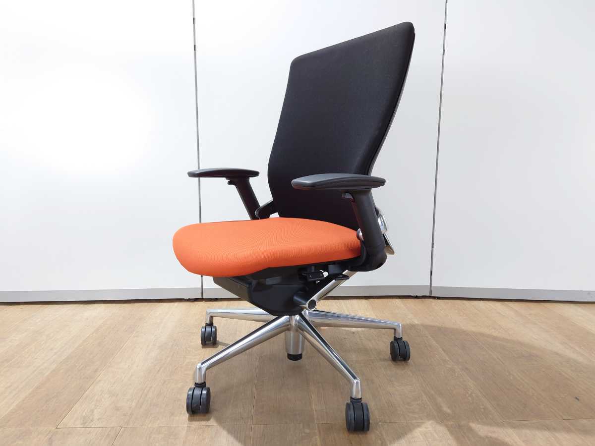 【送料無料】ウチダ 事務椅子 パルスチェア 肘付き 可動式 PA-300D 日本製 中古
